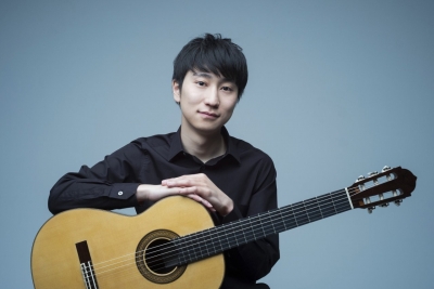 Shin-ichiro Tokunaga_1(c)Tohru Yuasa