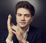 Selim Mazari_2(c)Caroline Doutre