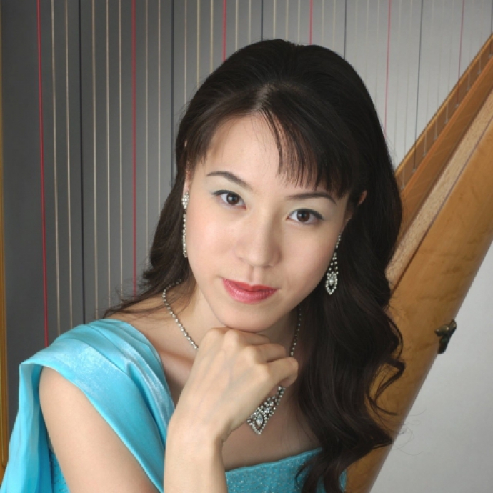 シュレイファー弓子 Yumiko Schlaffer